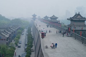 shutterstock_114629125 Shanxi, Tourists walk on the South Gate of Xian City Wall