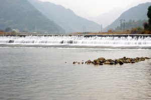 shutterstock_96961793 Zhejiang, rural rivers drop waterfall formed